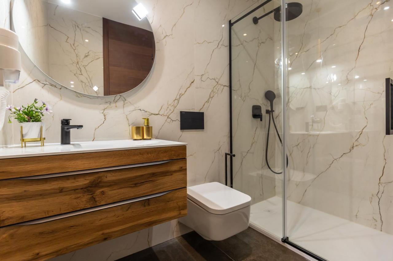 Lux Apartments Marko Baška Voda エクステリア 写真