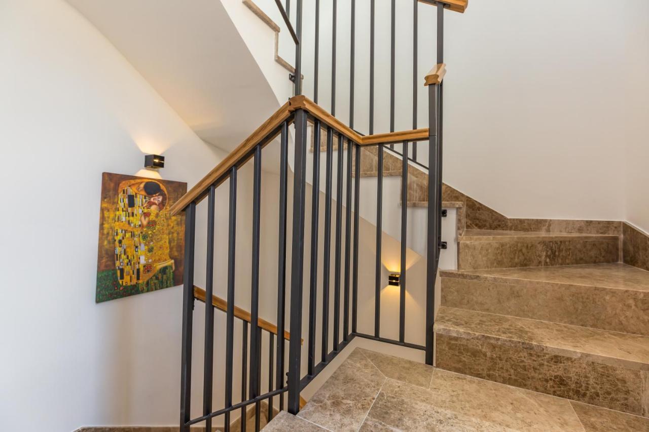 Lux Apartments Marko Baška Voda エクステリア 写真