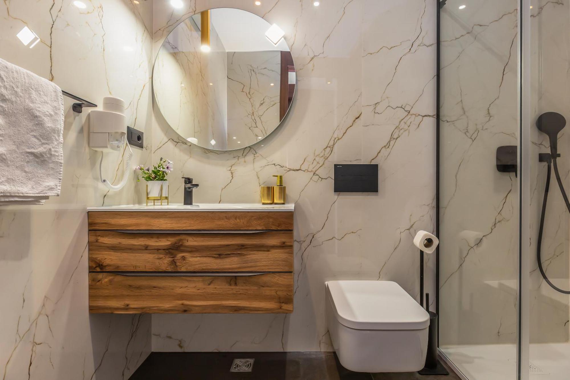 Lux Apartments Marko Baška Voda エクステリア 写真